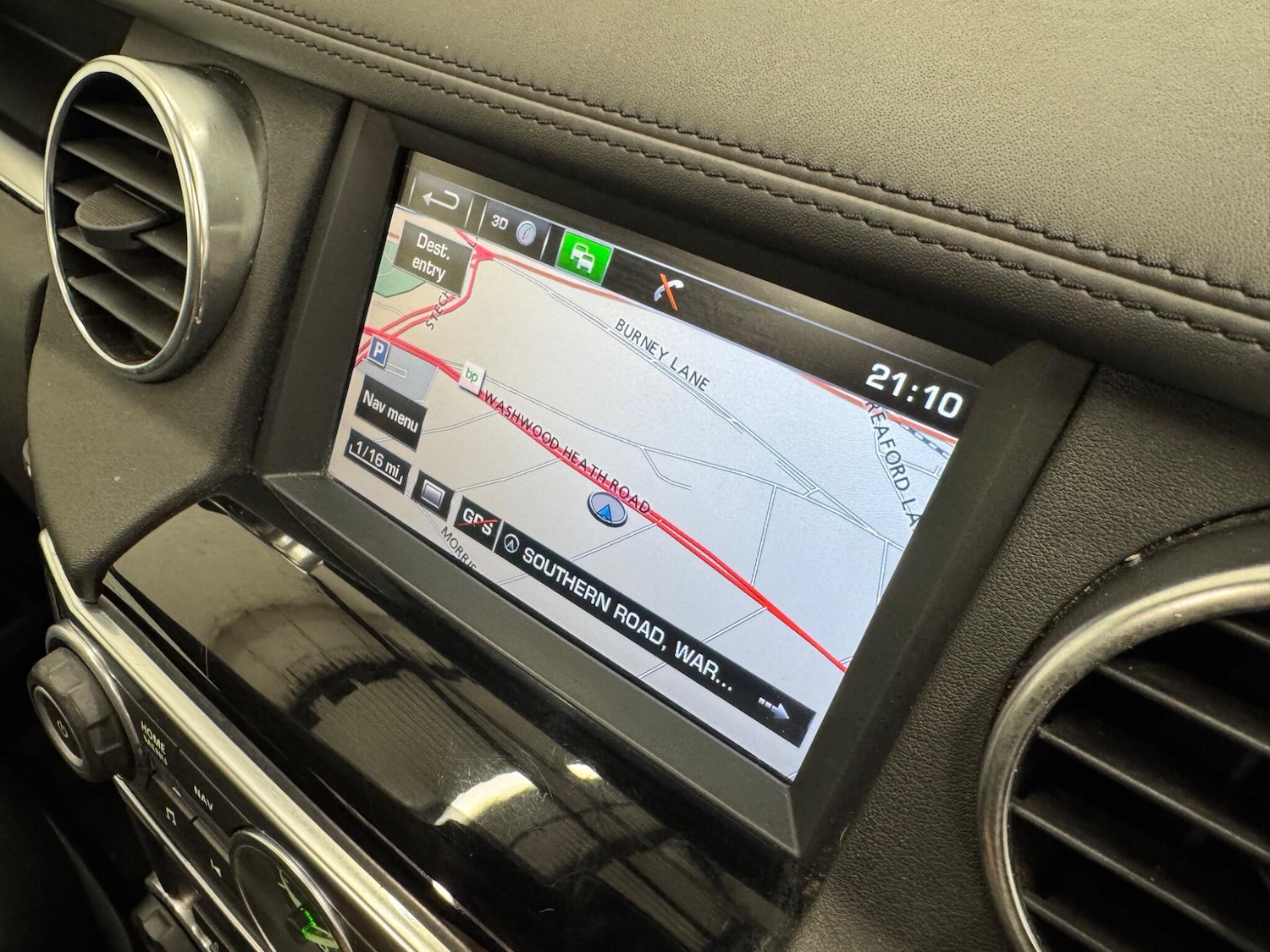 Used Land Rover Discovery 4 2016 for sale - 76886657: Photo 23