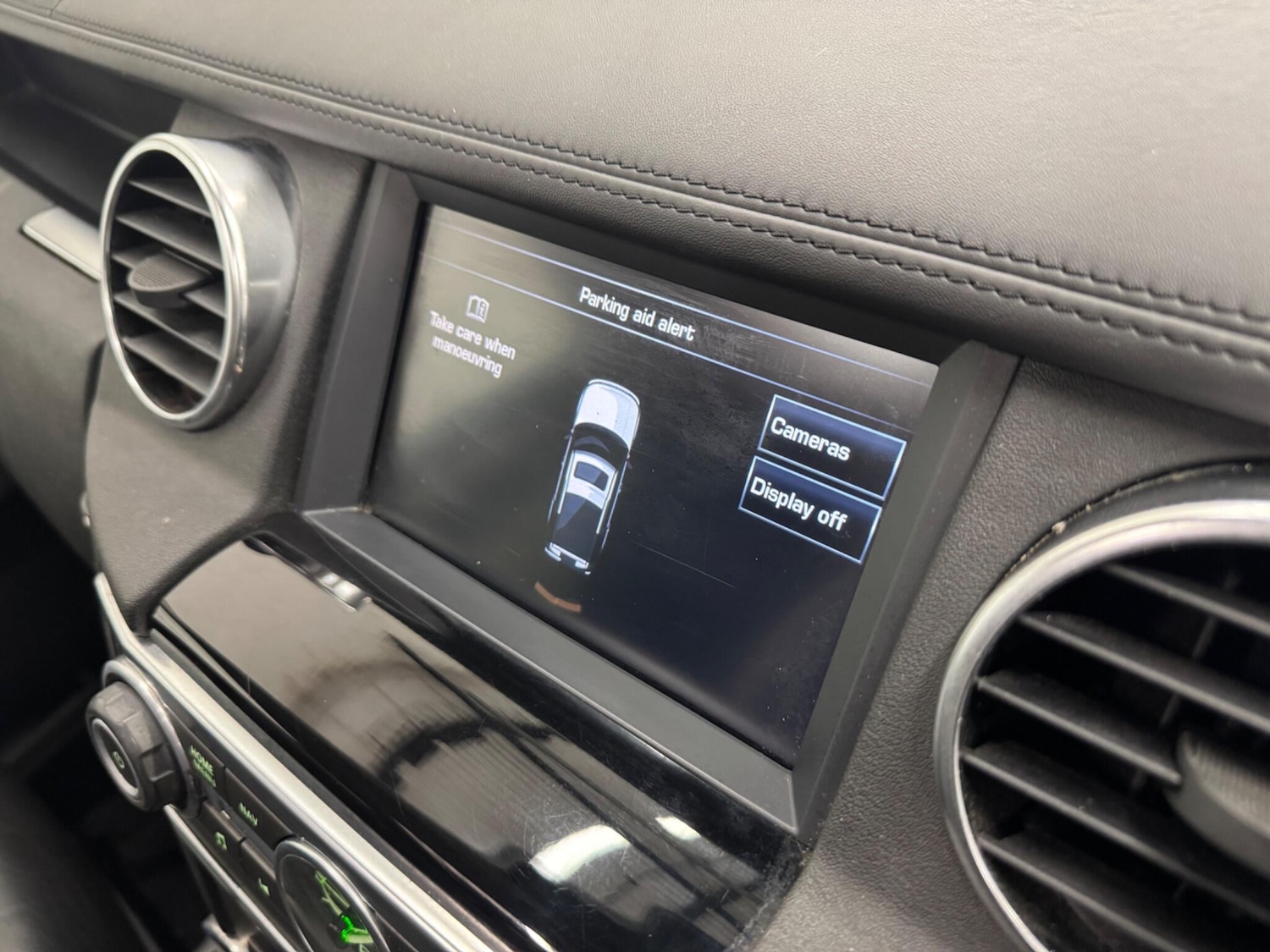 Used Land Rover Discovery 4 2016 for sale - 76886657: Photo 25