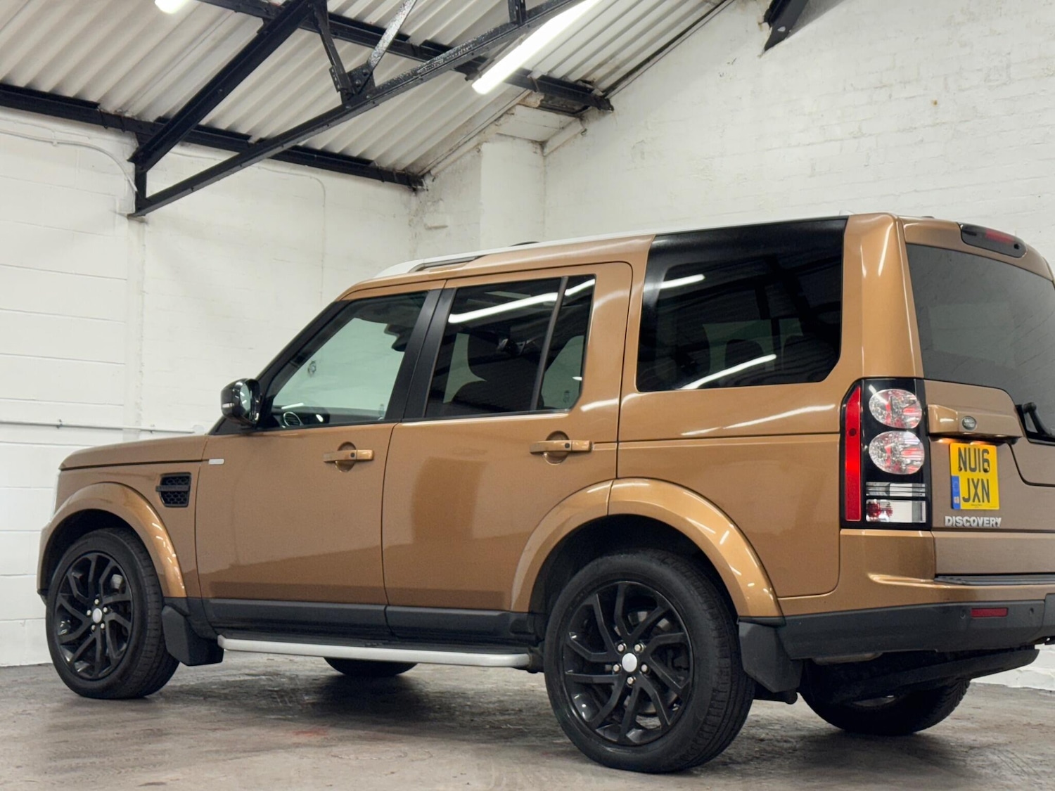 Used Land Rover Discovery 4 2016 for sale - 76886657: Photo 41