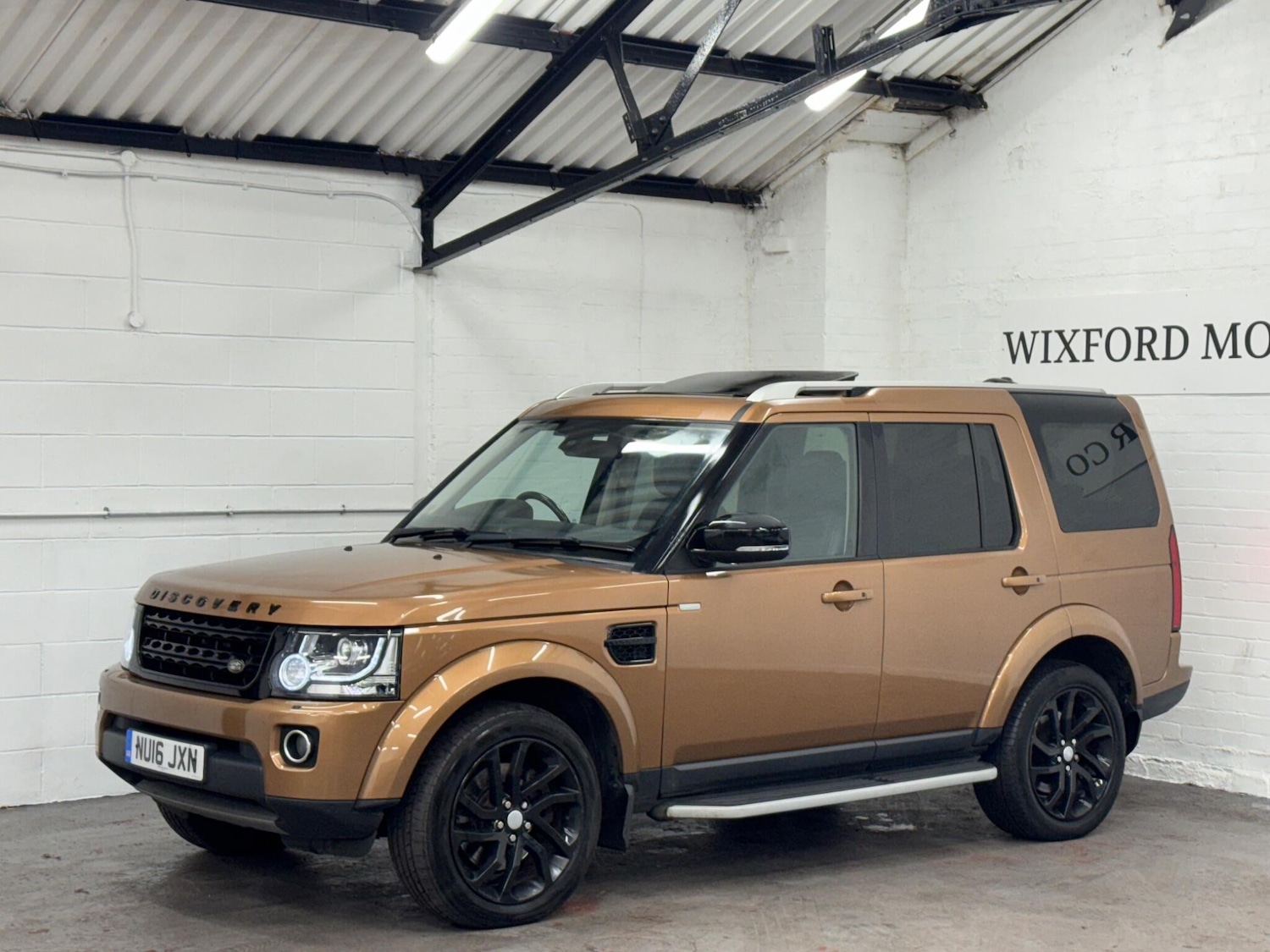 Used Land Rover Discovery 4 2016 for sale - 76886657: Photo 5