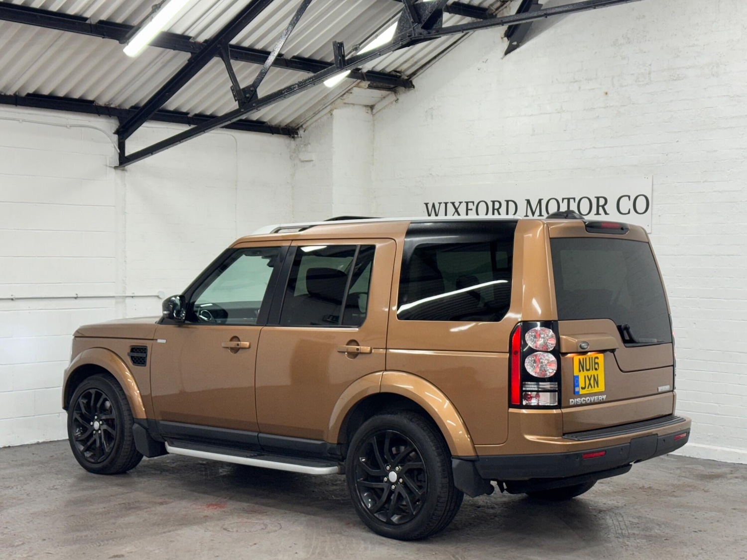 Used Land Rover Discovery 4 2016 for sale - 76886657: Photo 6