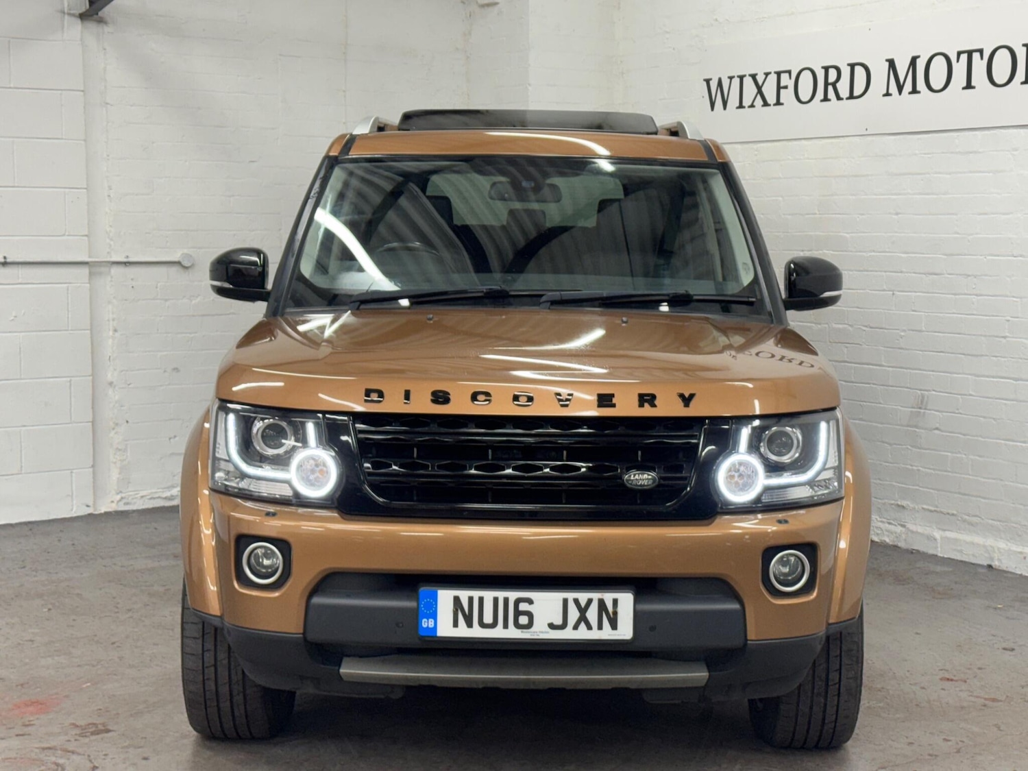 Used Land Rover Discovery 4 2016 for sale - 76886657: Photo 8