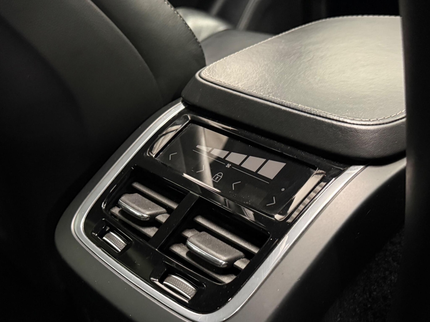 Used Volvo XC90 2019 for sale - 76824370: Photo 28