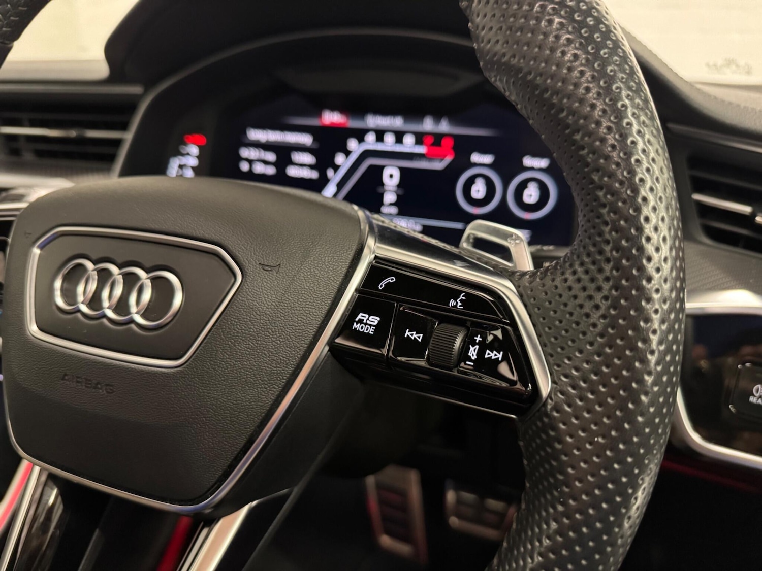 Used Audi RS6 Avant for sale - 76476639: Photo 52