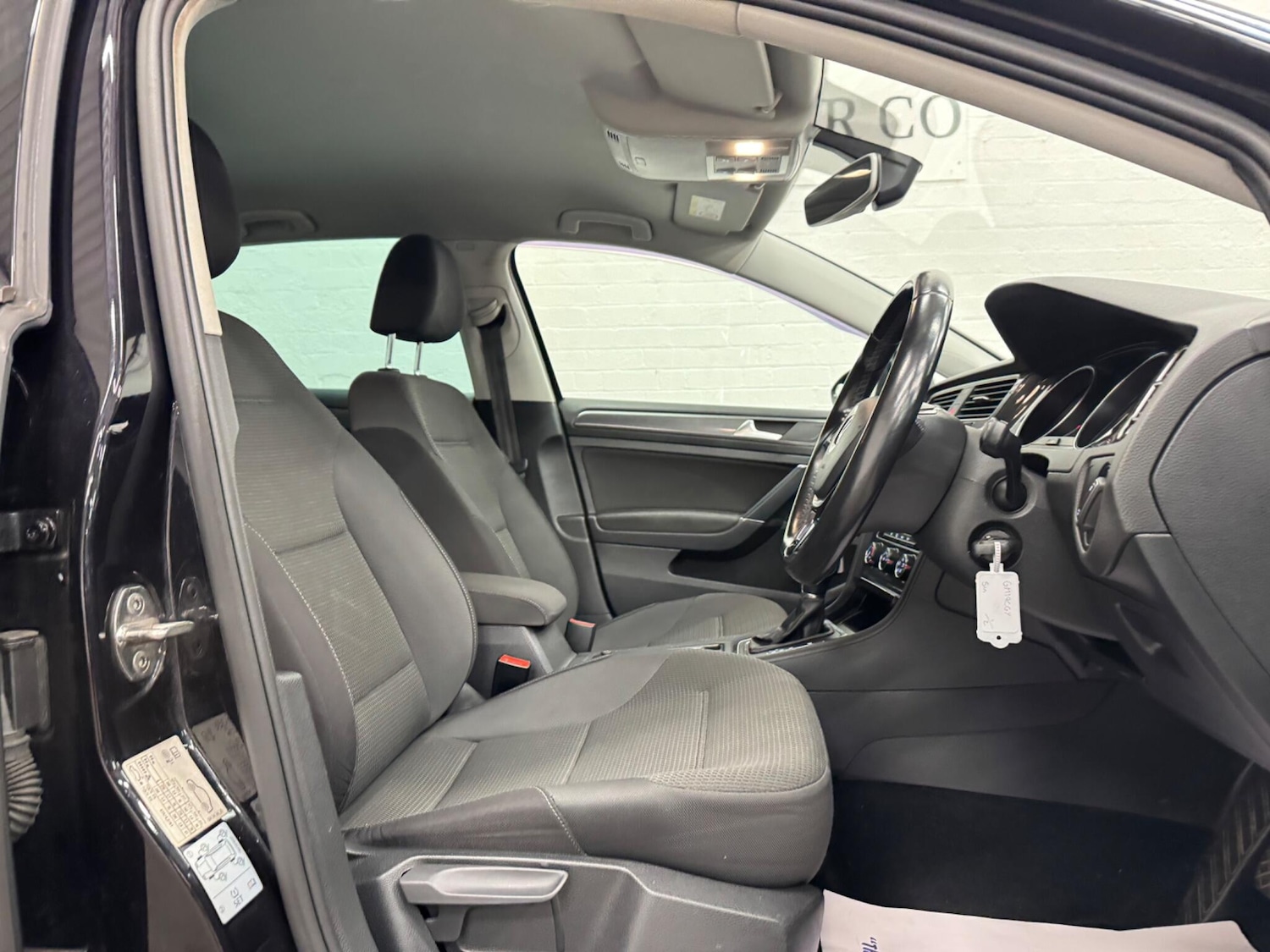 Used Volkswagen Golf 2019 for sale - 76607710: Photo 13