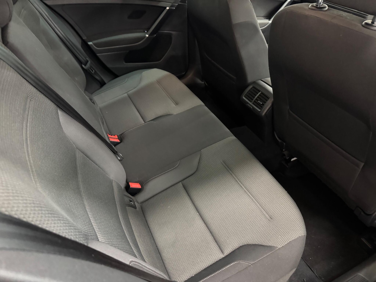 Used Volkswagen Golf 2019 for sale - 76607710: Photo 15