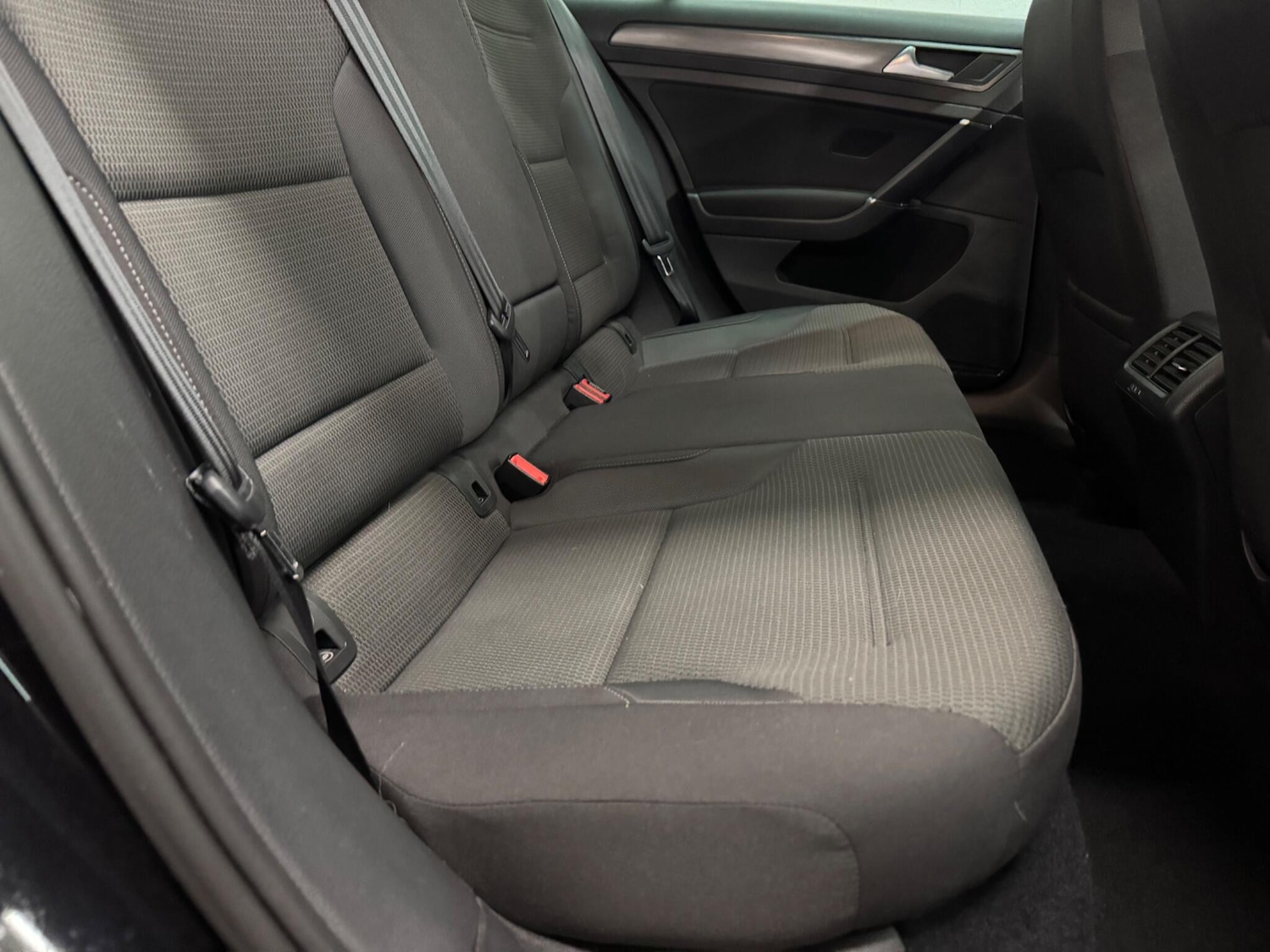 Used Volkswagen Golf 2019 for sale - 76607710: Photo 17