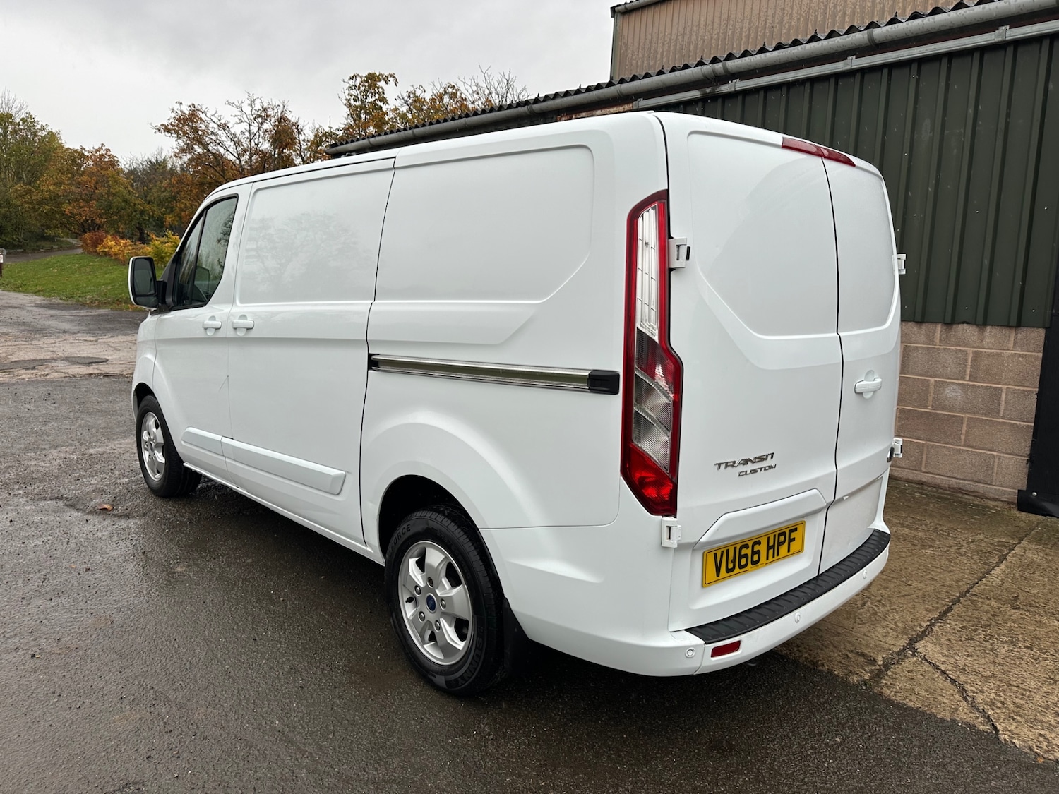 Used Ford Transit Custom 2016 for sale - 76407247: Photo 6