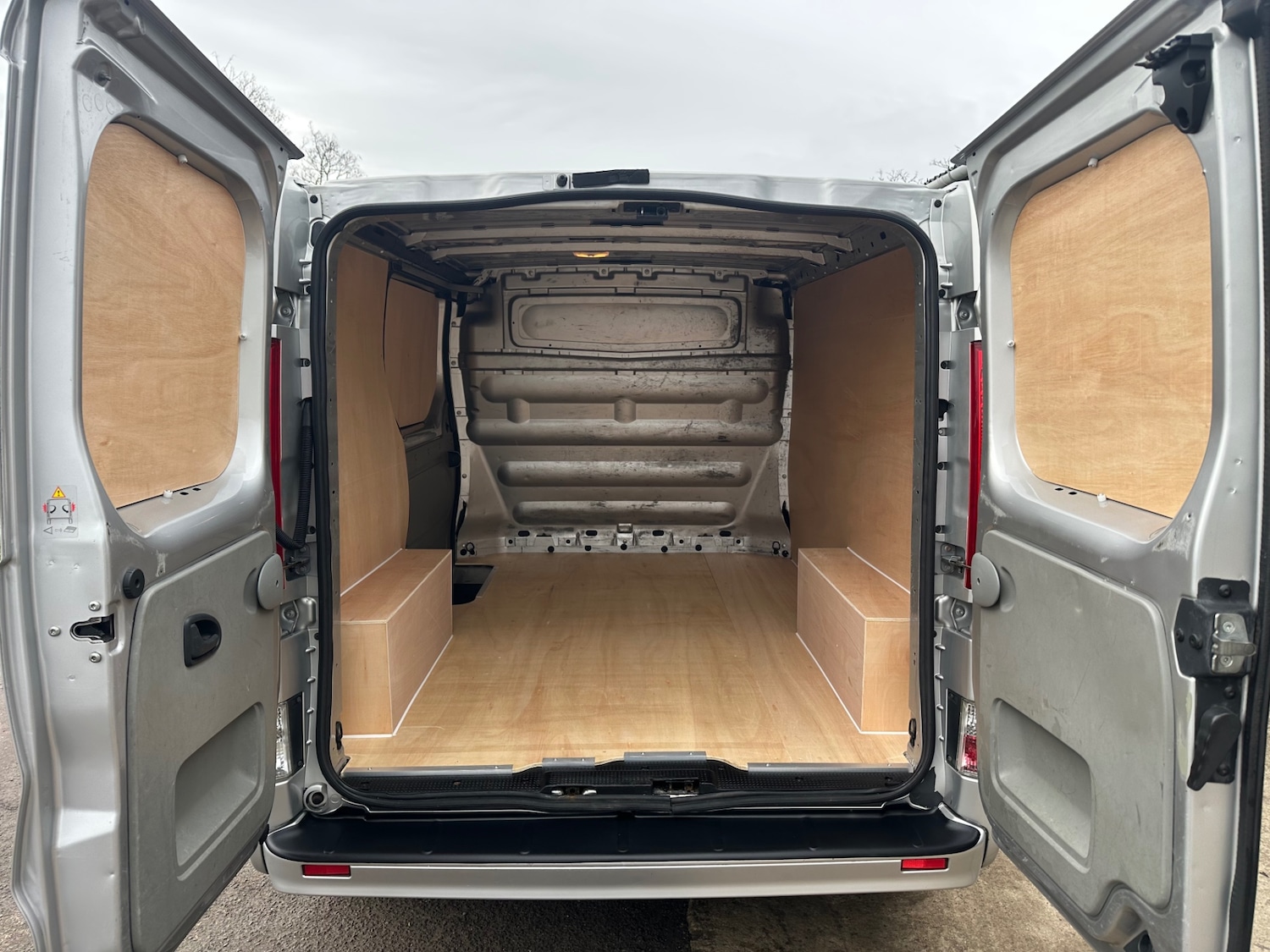 Used Vauxhall Vivaro 2014 for sale - 77164796: Photo 8