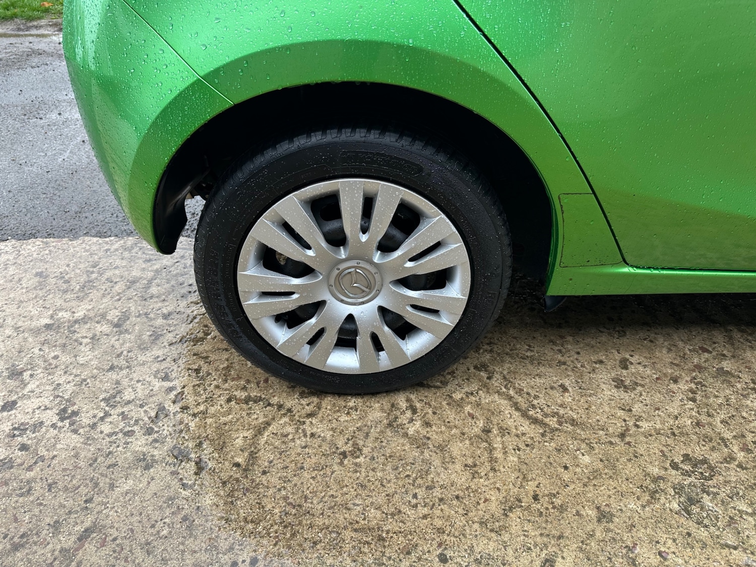 Used Mazda Mazda2 2009 for sale - 76403389: Photo 17