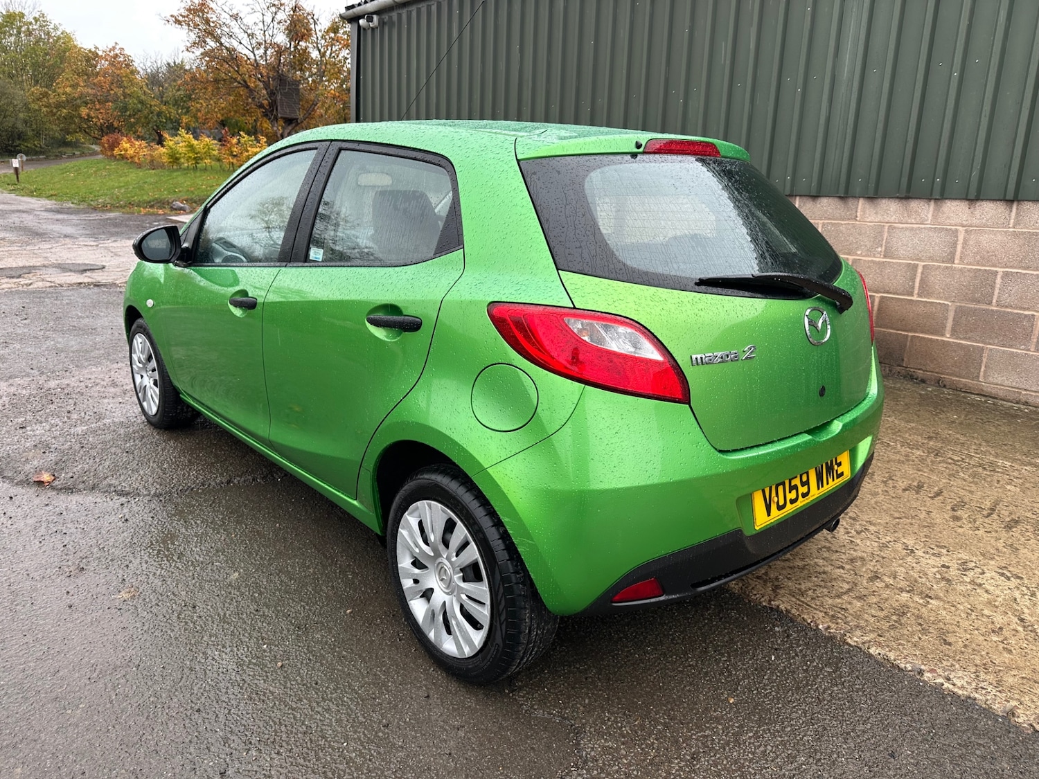 Used Mazda Mazda2 2009 for sale - 76403389: Photo 6