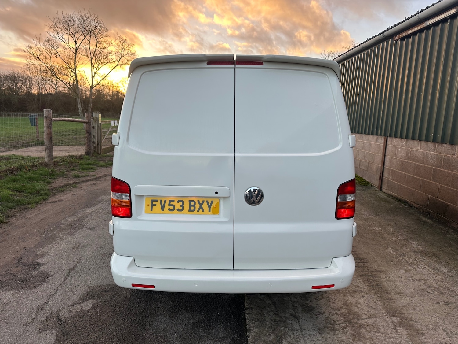 Used Volkswagen Transporter 2003 for sale - 77008490: Photo 5
