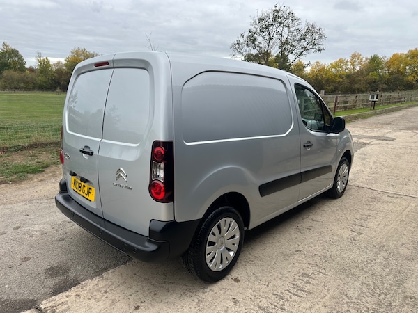 Used Citroen Berlingo 2018 for sale - 76302077: Photo 4