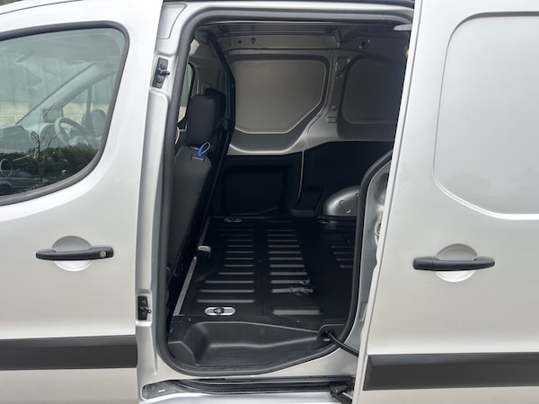 Used Citroen Berlingo 2018 for sale - 76302077: Photo 7