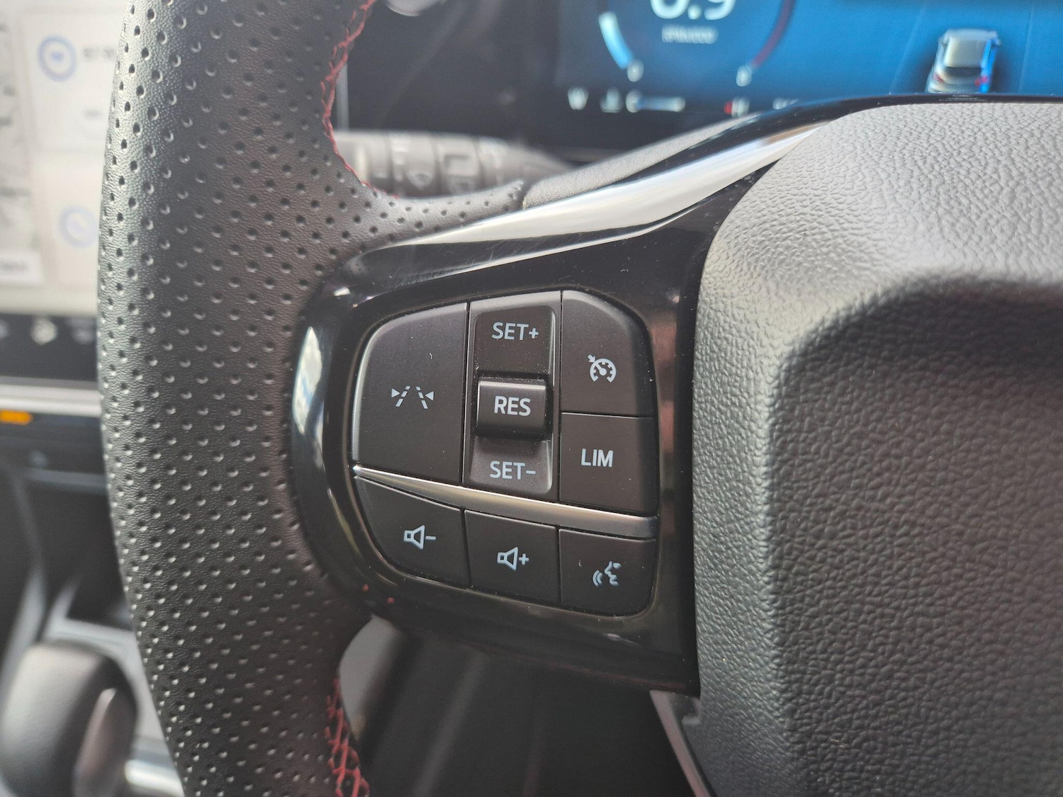 Used Ford Puma 2024 for sale - 76632631: Photo 15