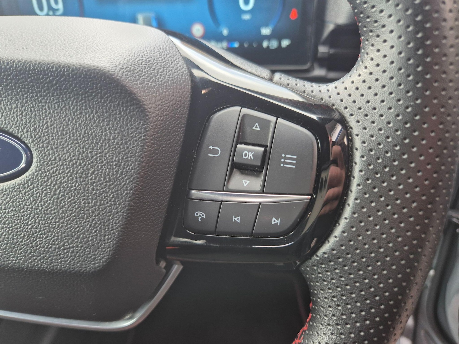 Used Ford Puma 2024 for sale - 76632631: Photo 27