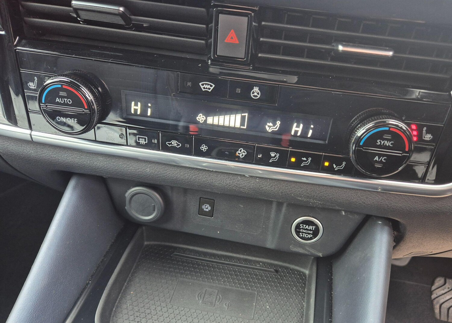 Used Nissan Qashqai for sale - 77468724: Photo 28