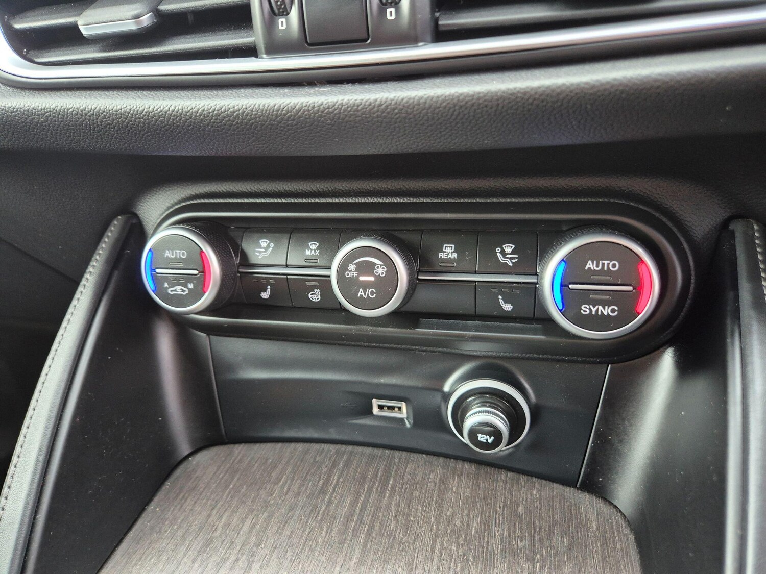 Used Alfa Romeo Stelvio for sale - 77723653: Photo 24