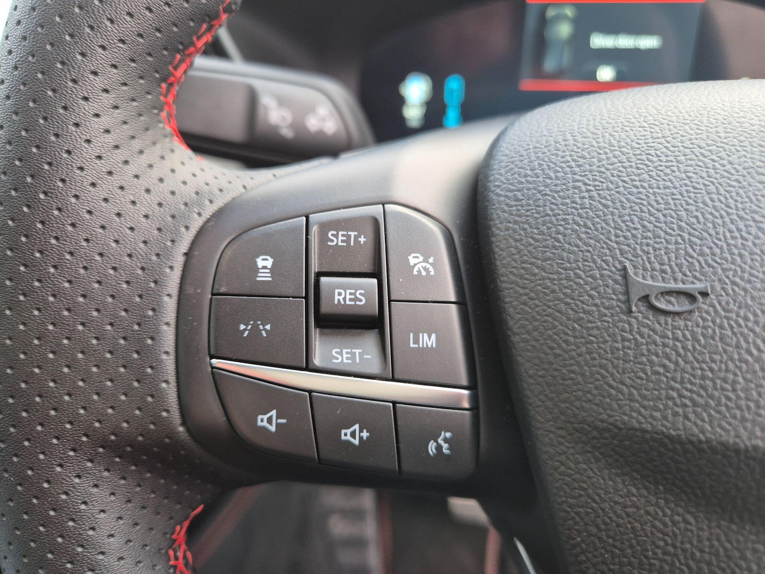 Used Ford Kuga 2025 for sale - 77120220: Photo 17