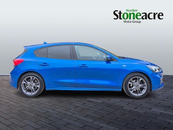 Used Ford Focus 2021 for sale - 77120472: Photo