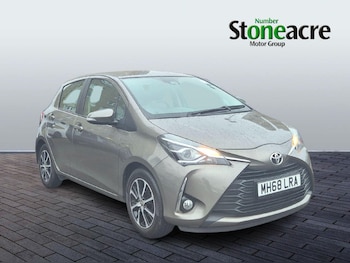 Used Toyota Yaris 2019 for sale - 77441045: Photo