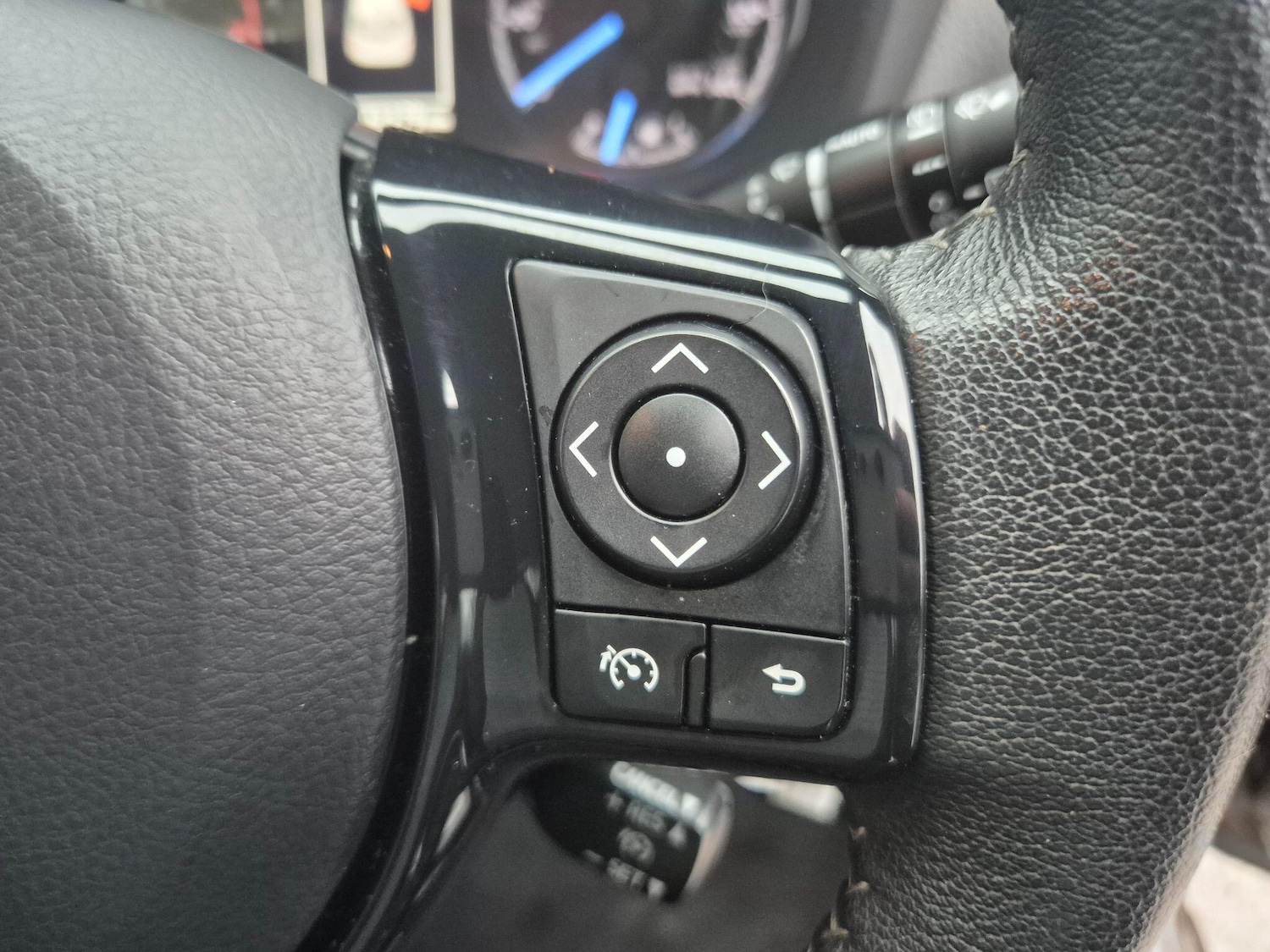 Used Toyota Yaris for sale - 77441045: Photo 22