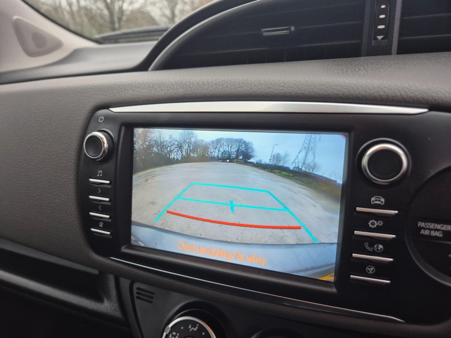 Used Toyota Yaris for sale - 77441045: Photo 30