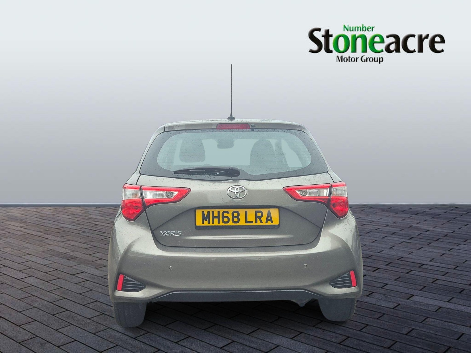 Used Toyota Yaris for sale - 77441045: Photo 4