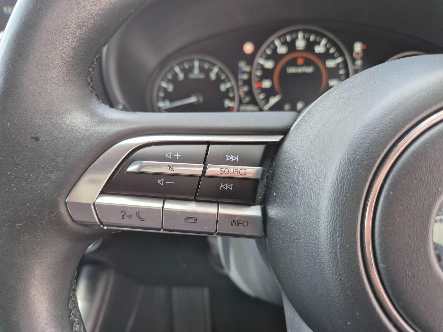 Used Mazda Mazda3 2019 for sale - 76742562: Photo 25