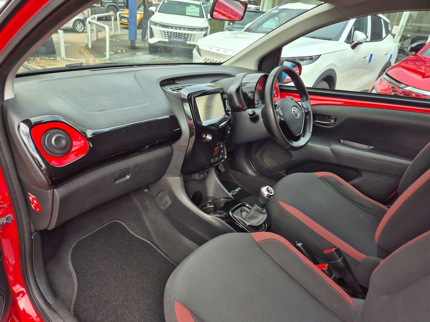 Used Toyota AYGO 2018 for sale - 78185190: Photo 14