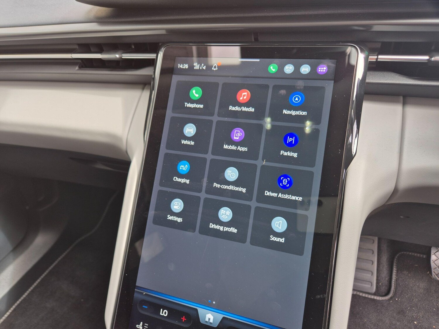 Used Ford Explorer 2024 for sale - 78148079: Photo 30