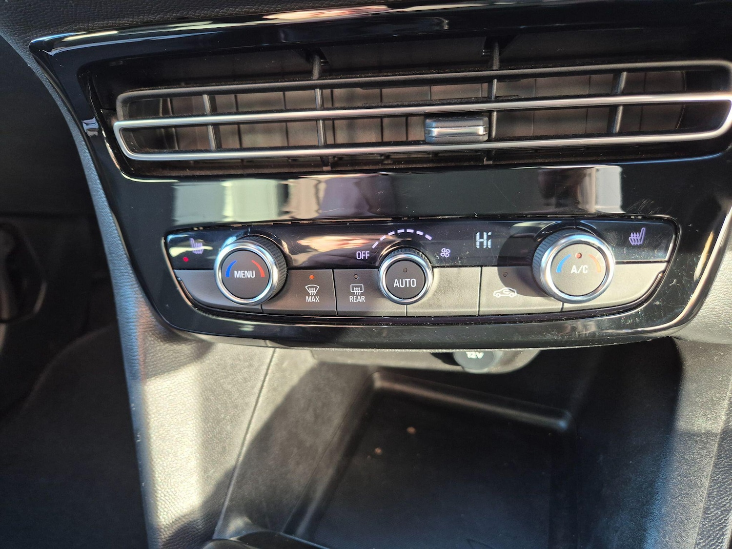 Used Vauxhall Mokka 2024 for sale - 76702449: Photo 18