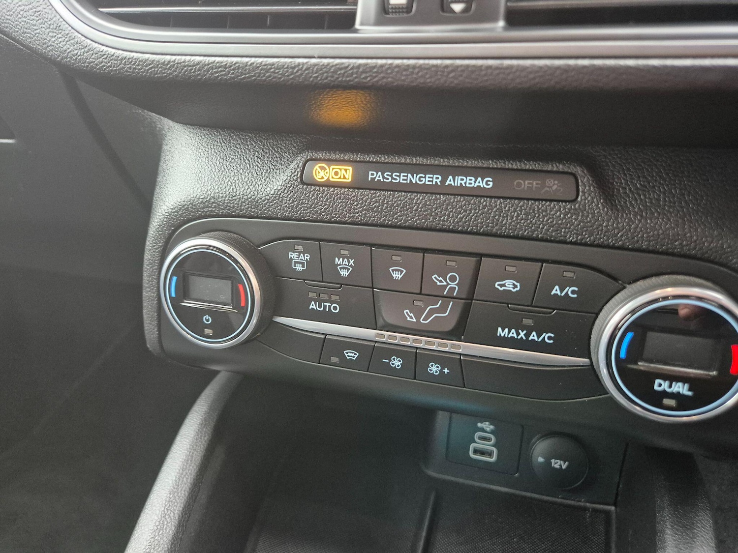 Used Ford Focus 2022 for sale - 76360742: Photo 25
