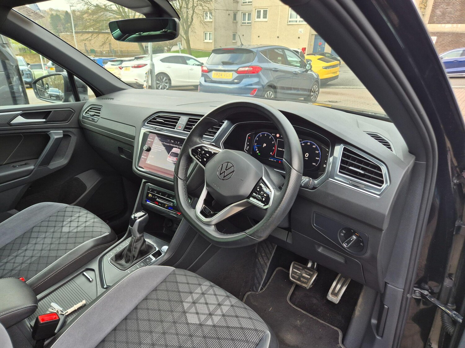Used Volkswagen Tiguan for sale - 78099998: Photo 12