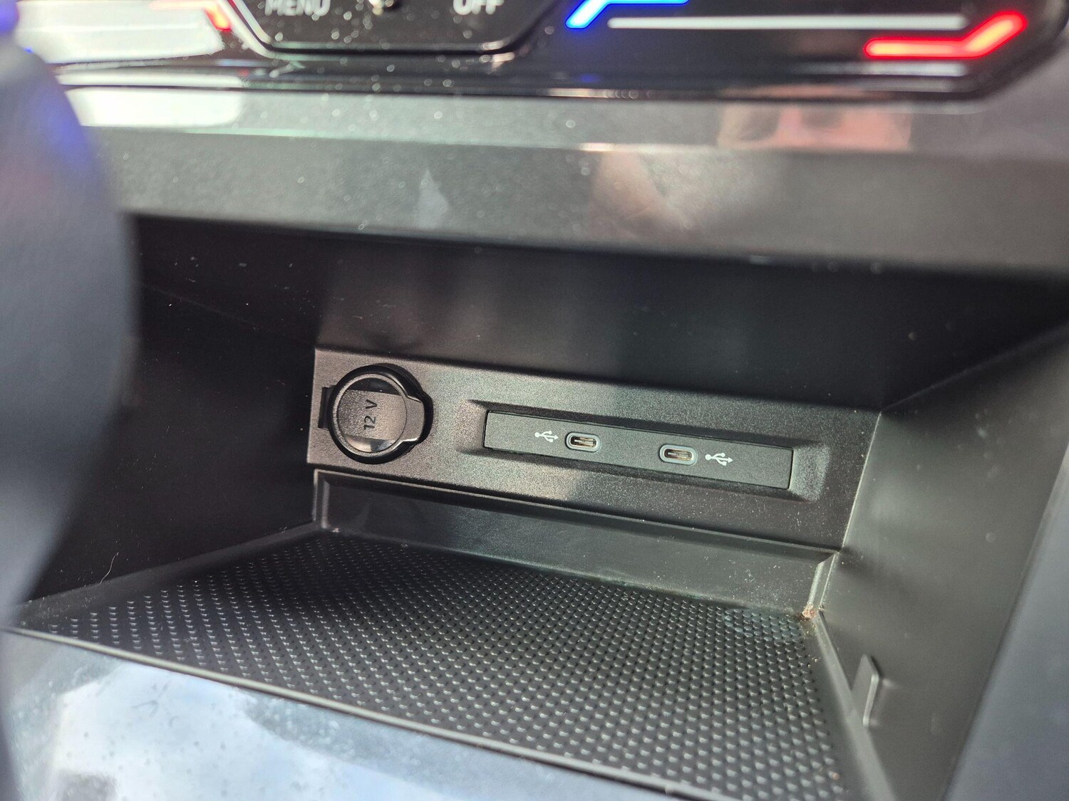 Used Volkswagen Tiguan for sale - 78099998: Photo 24