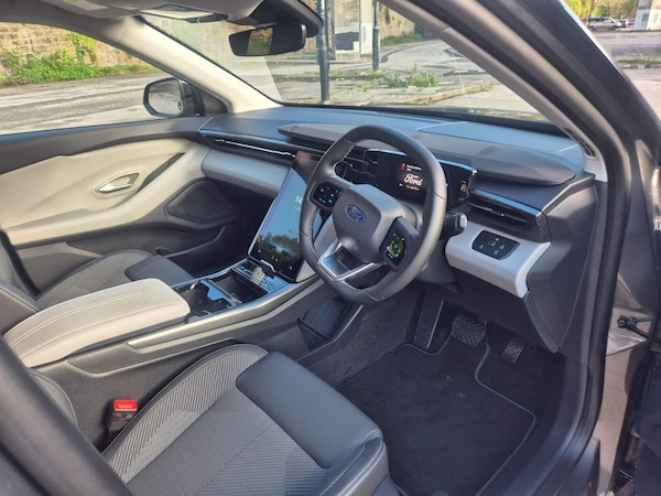 Used Ford Explorer 2024 for sale - 75012977: Photo 26