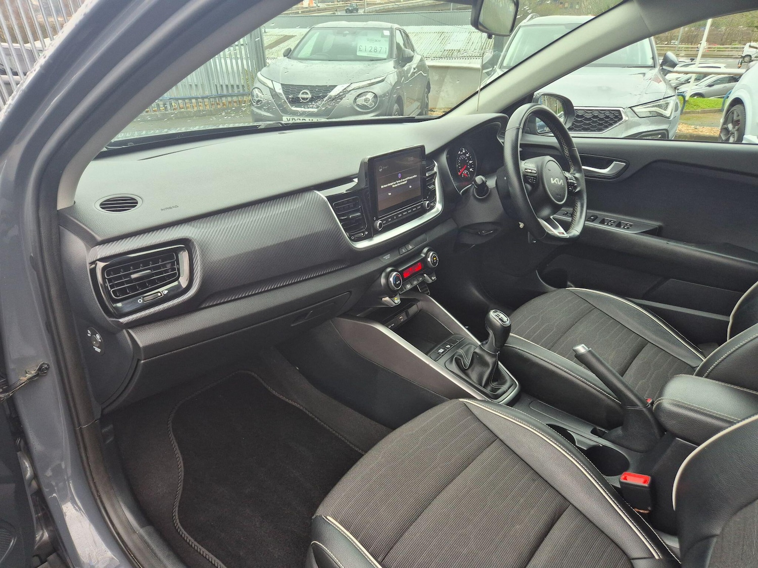 Used Kia Stonic 2022 for sale - 77304880: Photo 13