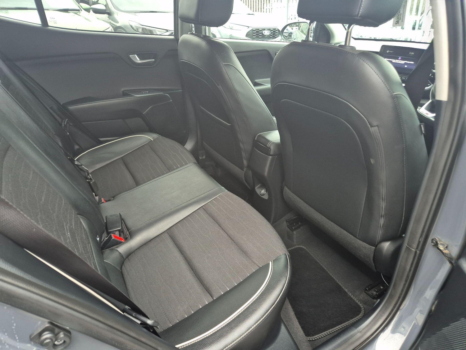 Used Kia Stonic 2022 for sale - 77304880: Photo 18