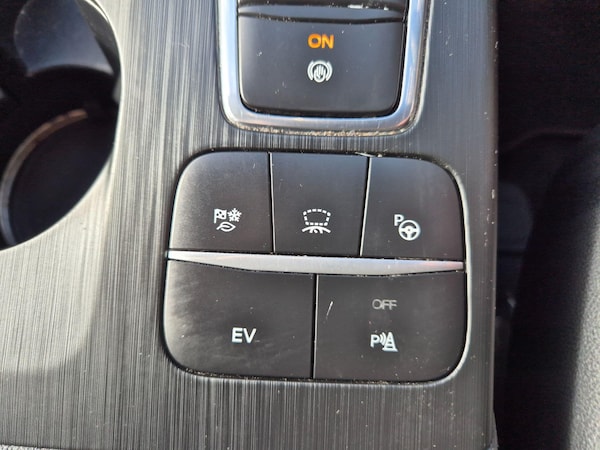 Used Ford Kuga 2022 for sale - 76239190: Photo 23