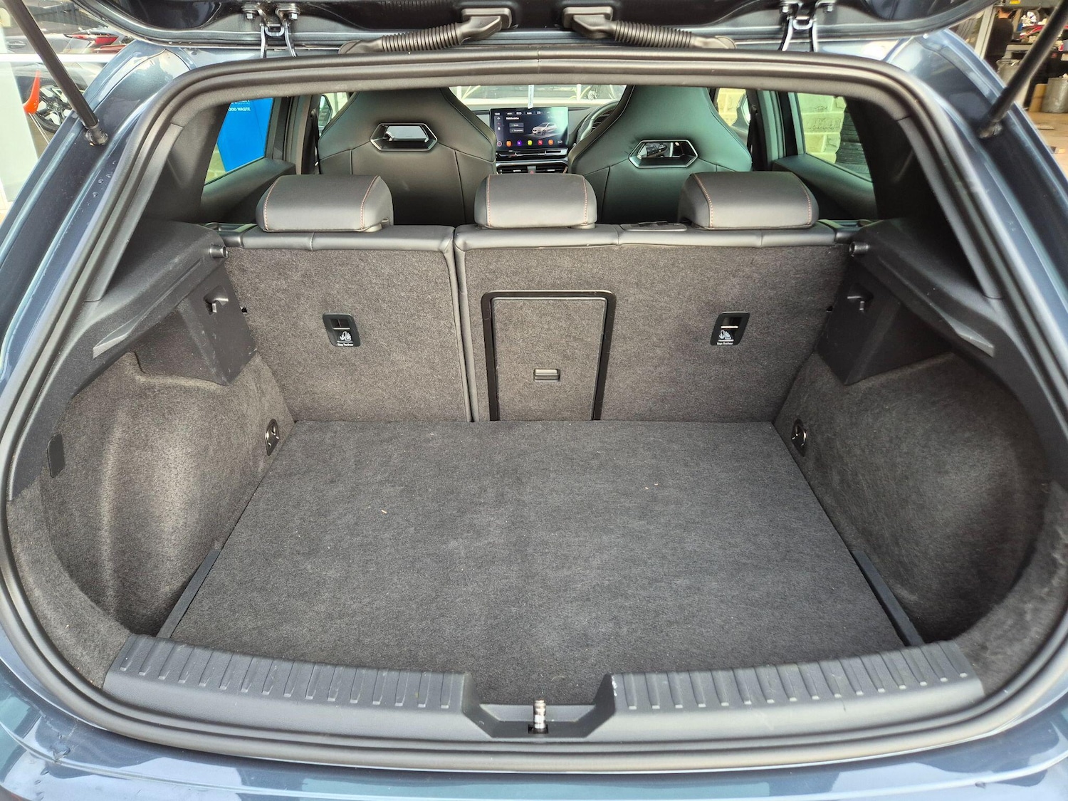 Used Cupra Leon 2024 for sale - 76899371: Photo 11