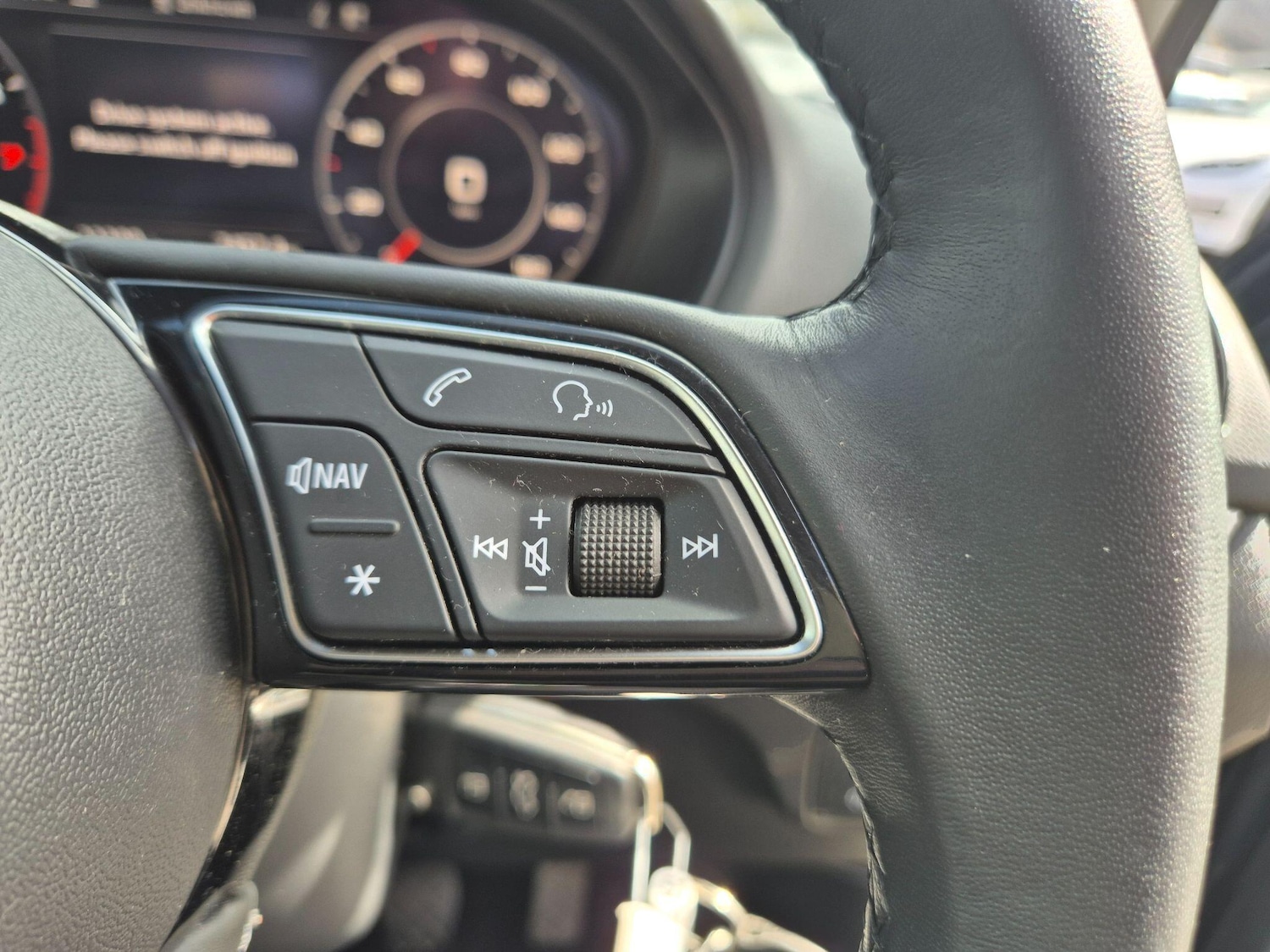 Used Audi Q2 for sale - 78086783: Photo 9