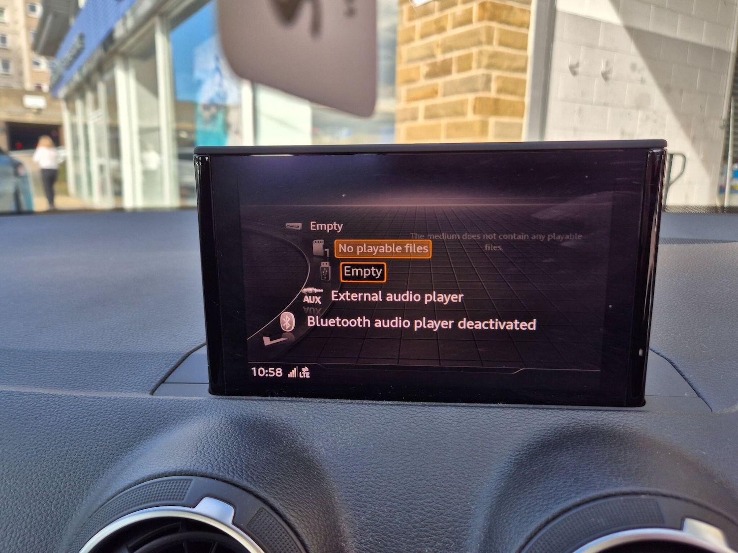 Used Audi Q2 for sale - 77737663: Photo 24