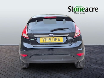 Used Ford Fiesta 2015 for sale - 76498709: Photo