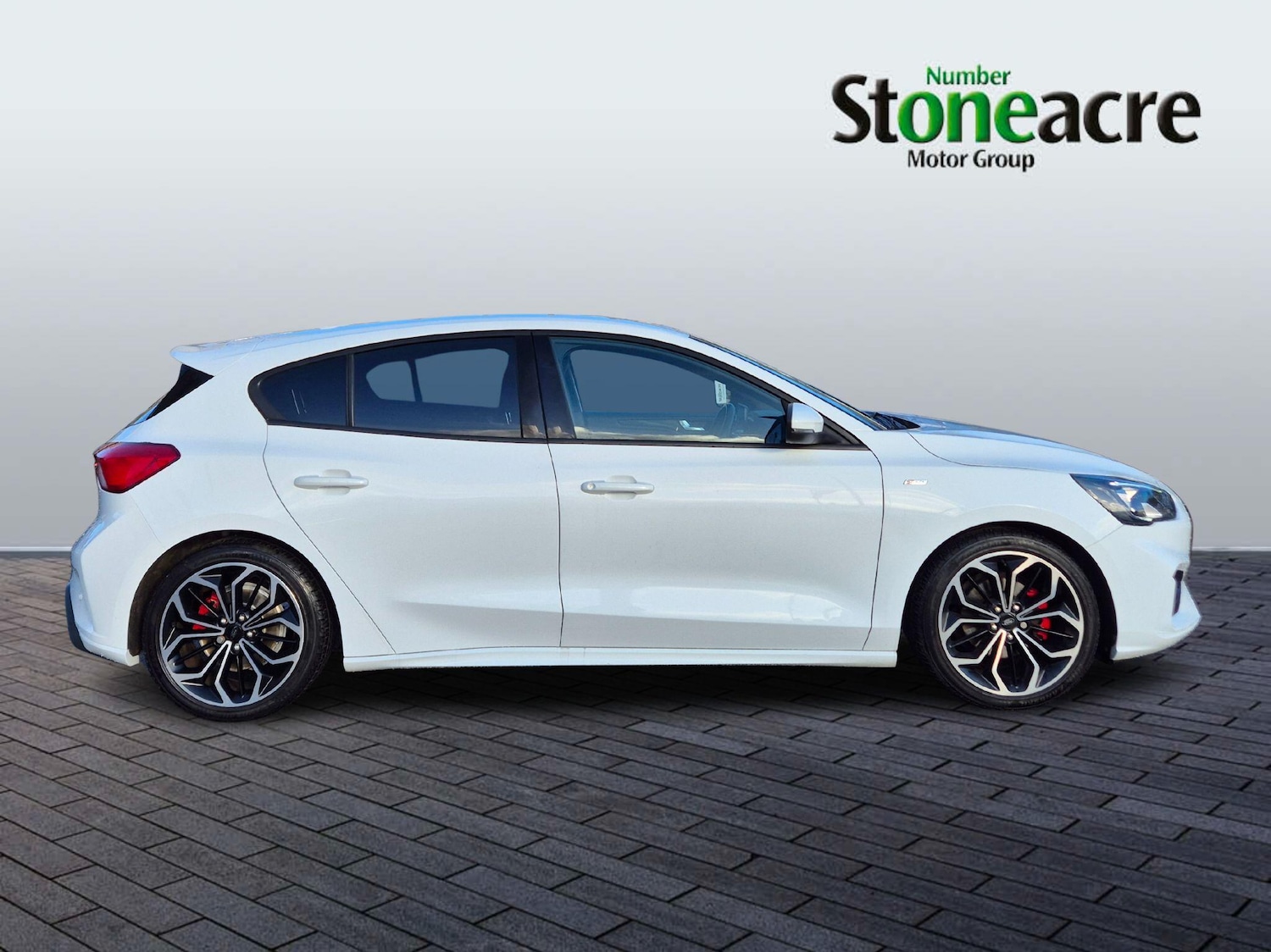 Used Ford Focus 2018 for sale - 77156572: Photo 2