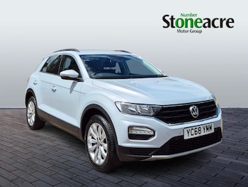 Used Volkswagen T-Roc 2018 for sale - 79106622: Photo