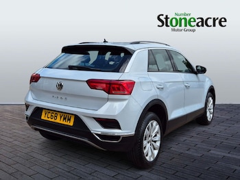 Used Volkswagen T-Roc 2018 for sale - 79106622: Photo
