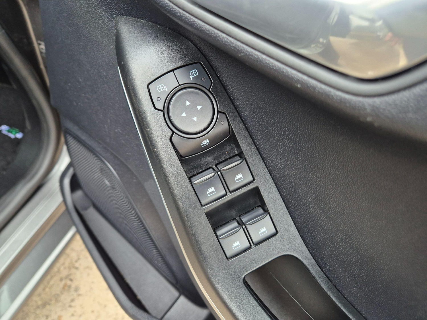 Used Ford Fiesta for sale - 77191903: Photo 25