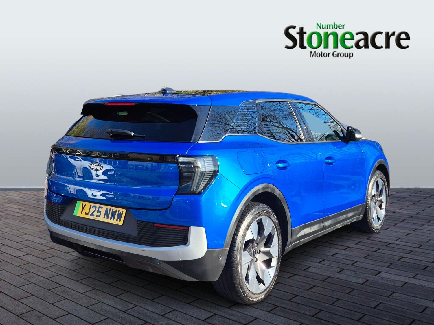 Used Ford Explorer 2025 for sale - 76666890: Photo 3