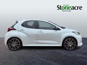 Used Toyota Yaris 2023 for sale - 79268350: Photo