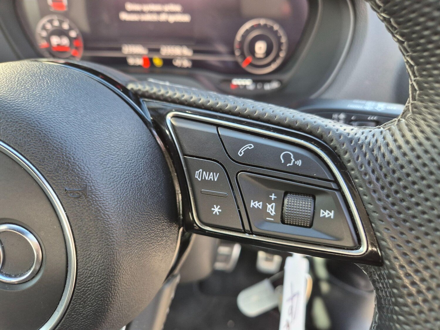 Used Audi Q2 2023 for sale - 77738206: Photo 16